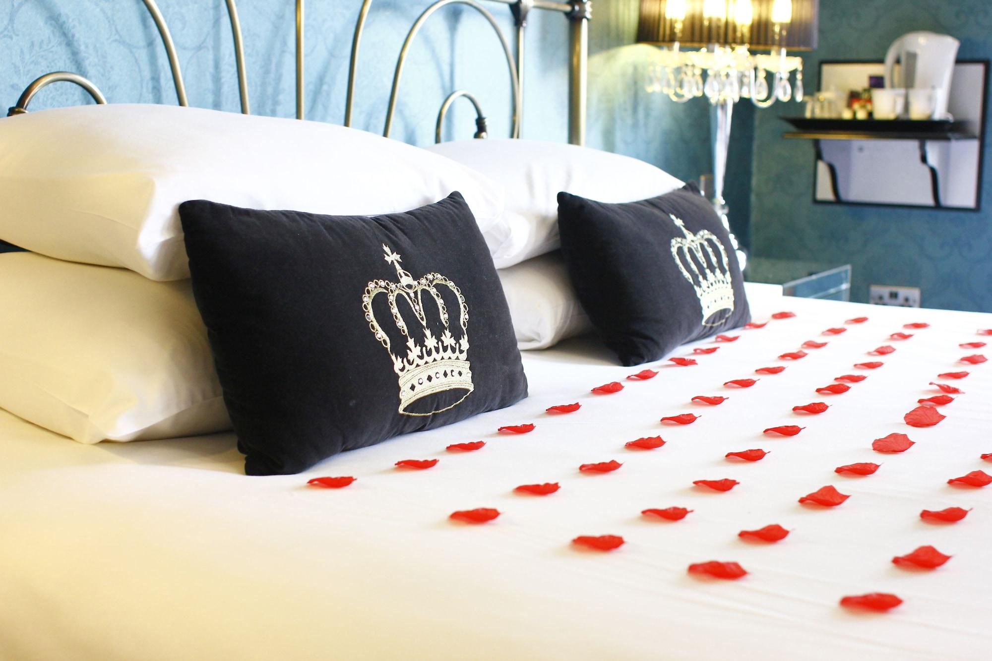 The Victoria Hotel Manchester By Compass Hospitality Oldham Kültér fotó