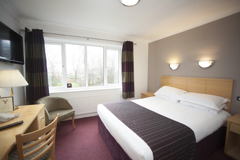 The Victoria Hotel Manchester By Compass Hospitality Oldham Kültér fotó