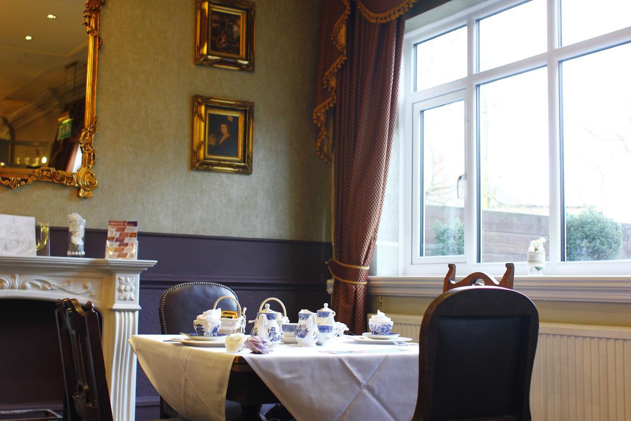 The Victoria Hotel Manchester By Compass Hospitality Oldham Kültér fotó